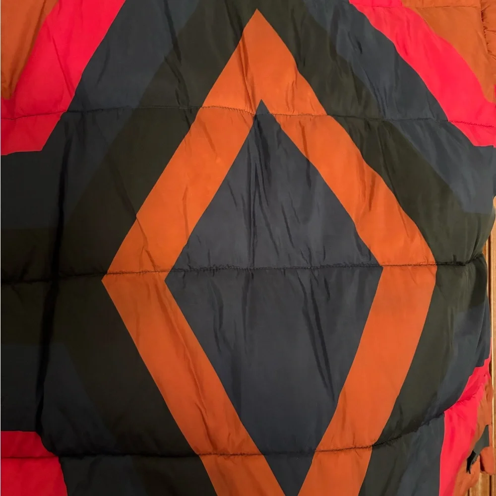 fp movement in a bubble printed vest - Picture 4 of 8